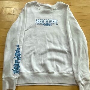 Abercrombie Kids White Crewneck White Powder Blue Flowers.